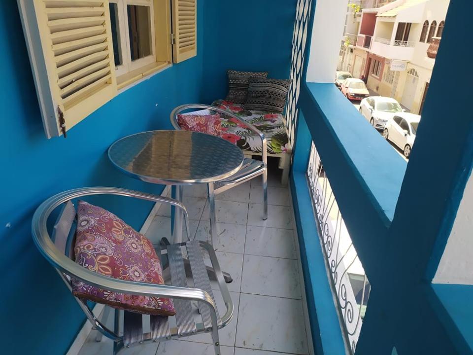 In The Heart Of Praia - Family B&B Luaran gambar