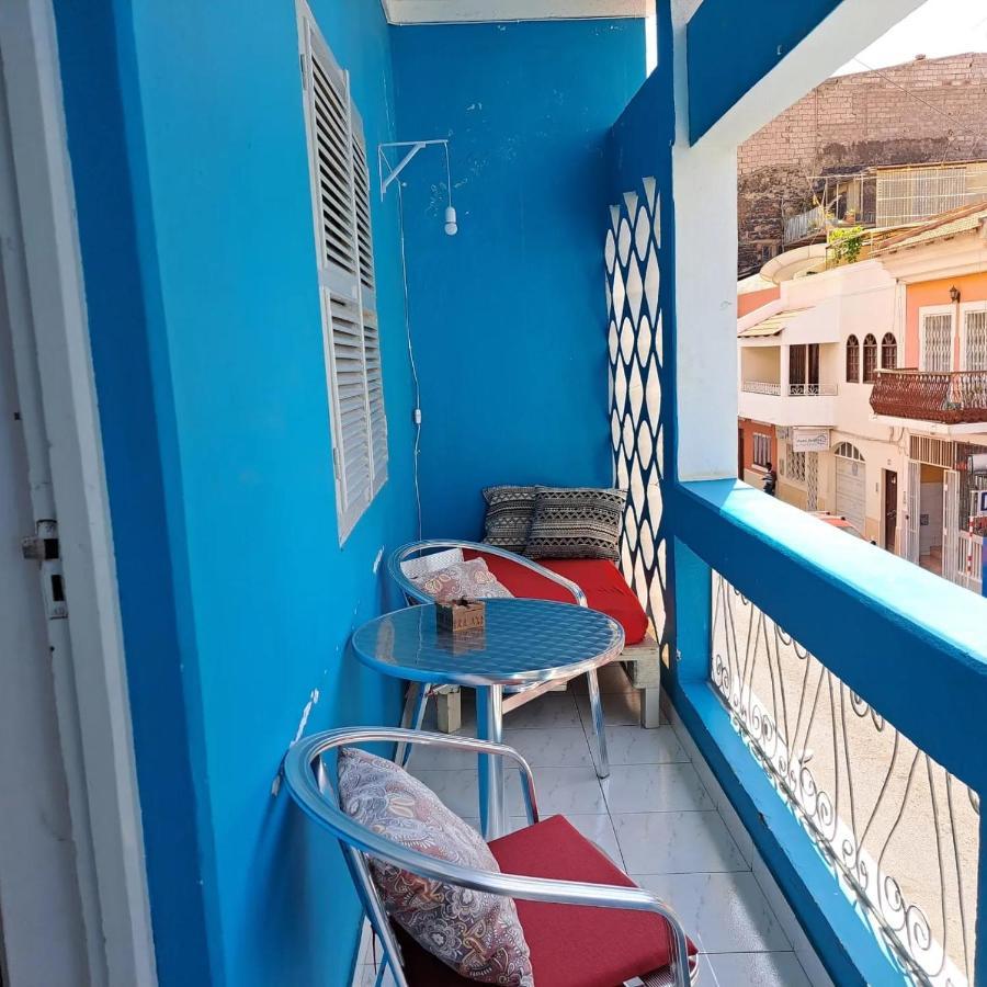 In The Heart Of Praia - Family B&B Luaran gambar