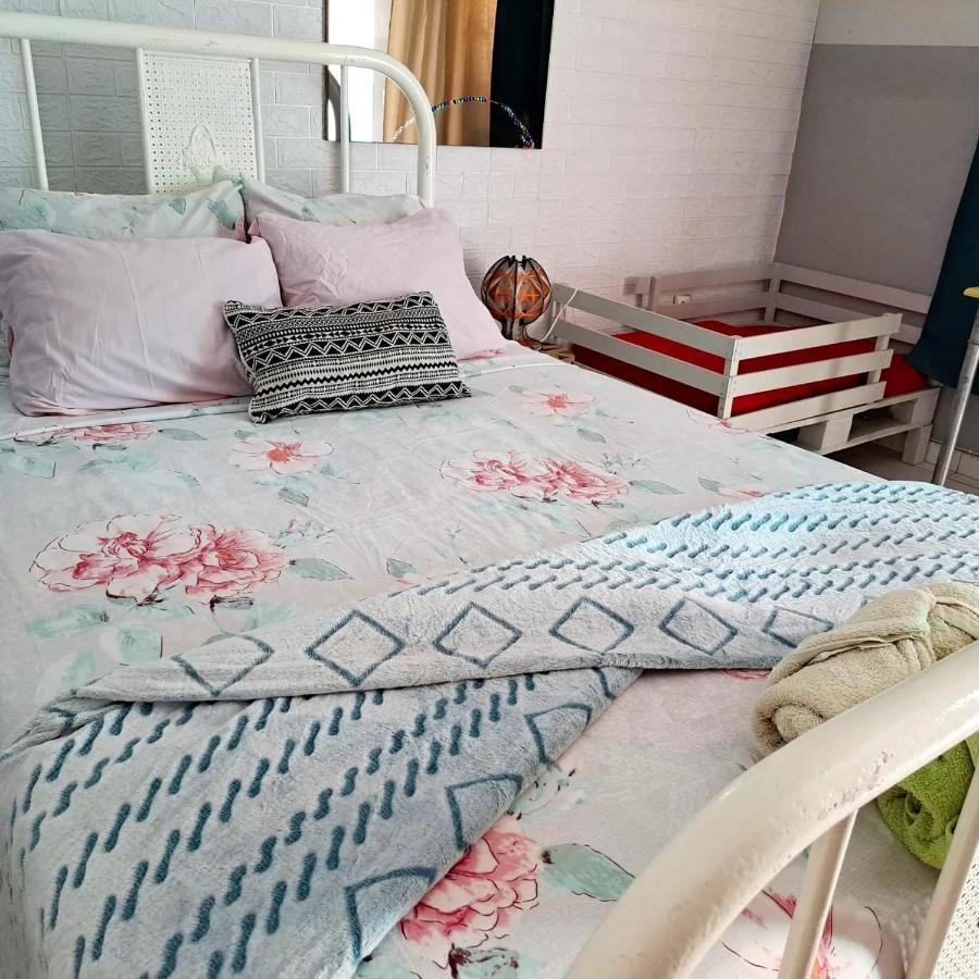 In The Heart Of Praia - Family B&B Luaran gambar