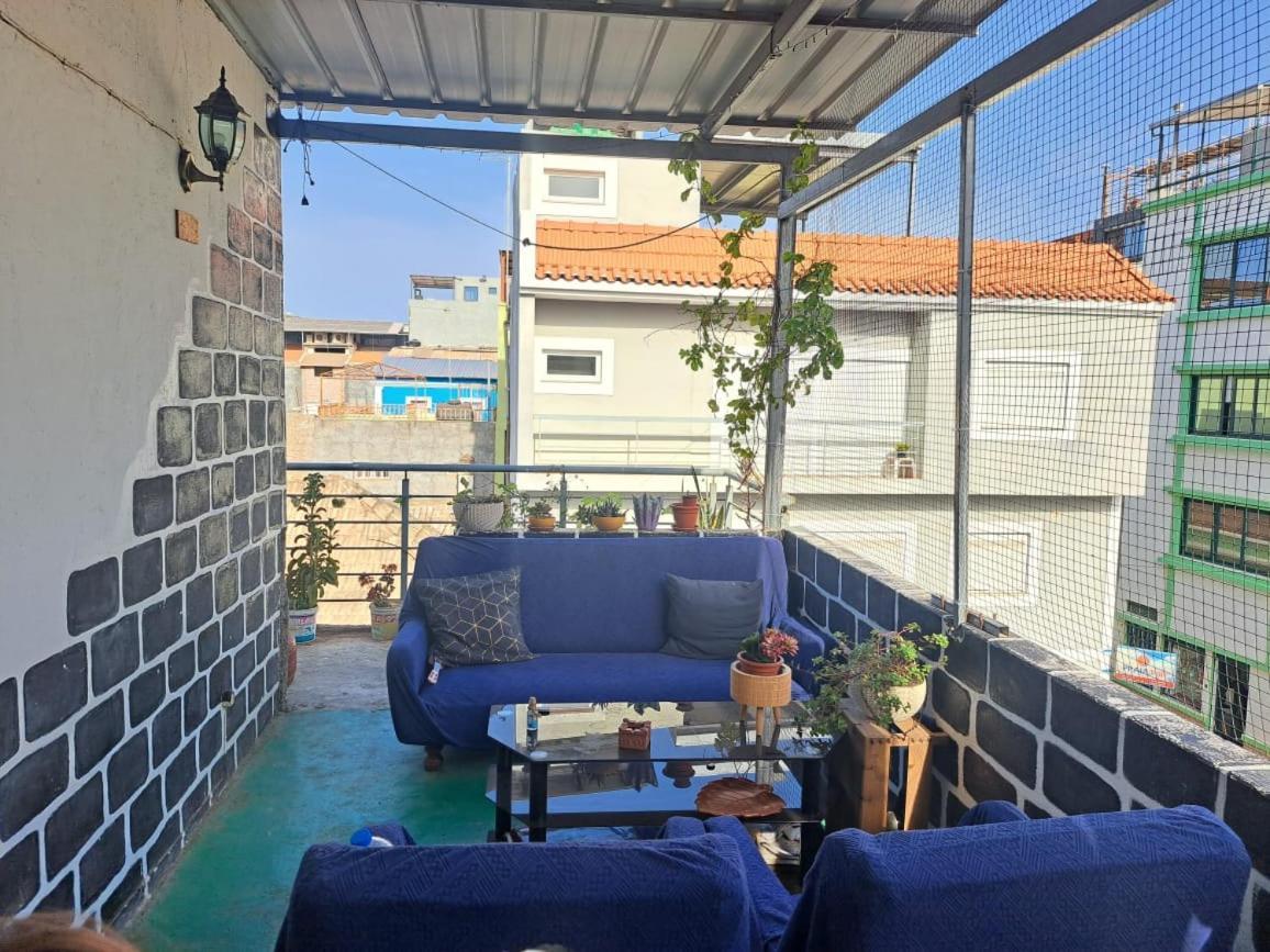 In The Heart Of Praia - Family B&B Luaran gambar