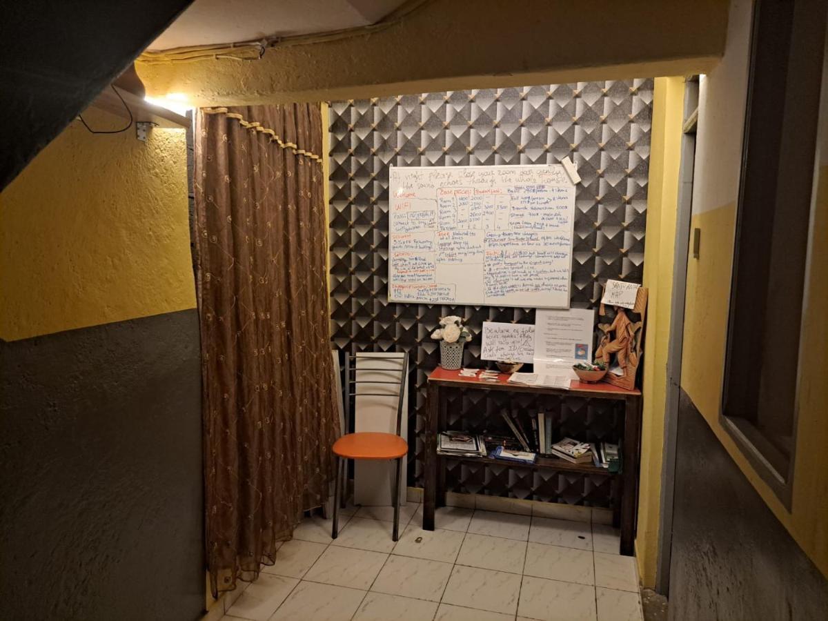 In The Heart Of Praia - Family B&B Luaran gambar