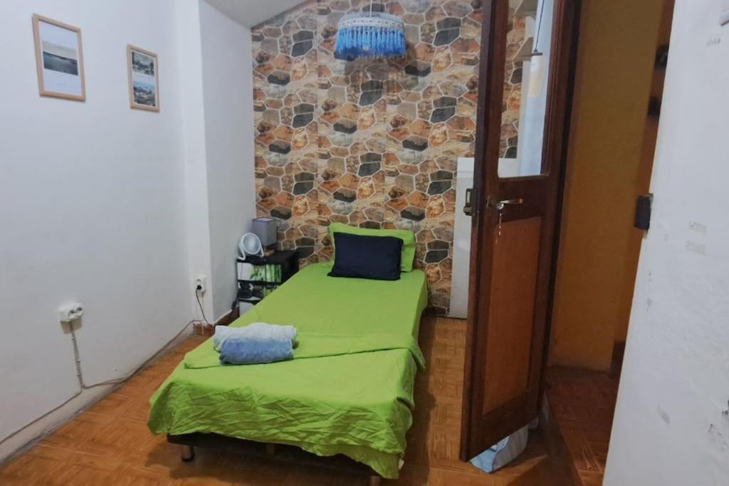 In The Heart Of Praia - Family B&B Luaran gambar