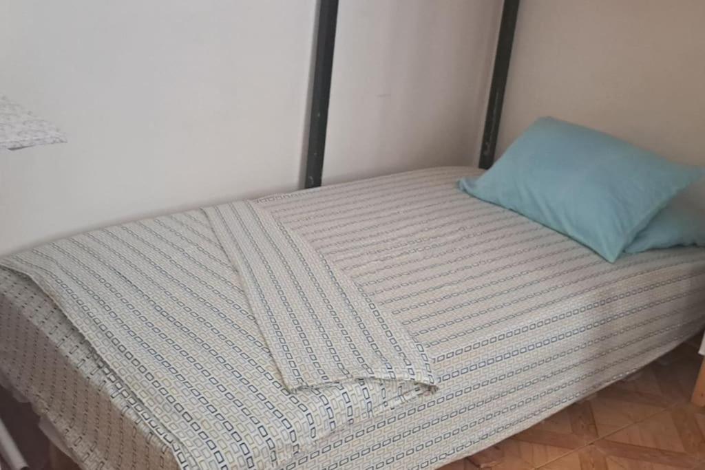In The Heart Of Praia - Family B&B Luaran gambar